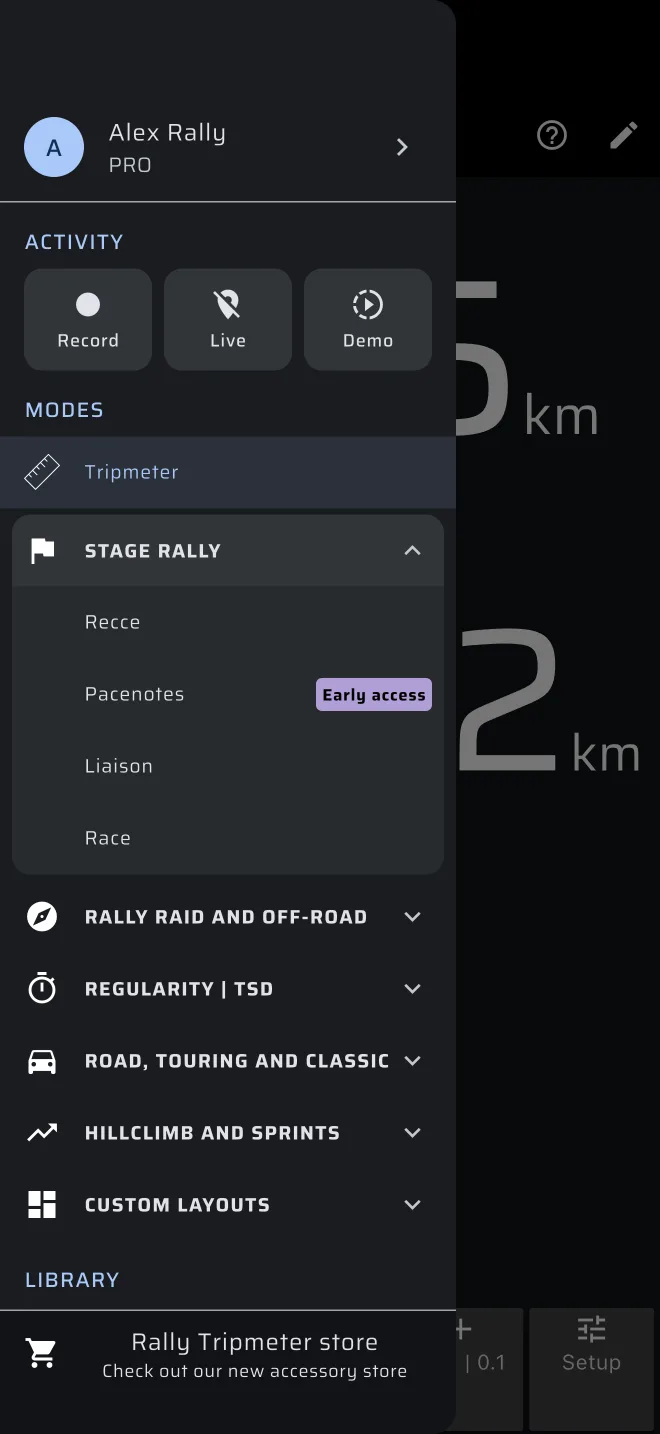 Seitenmenü mit geöffneter Gruppe Rallye mit Sonderprüfungen: Aufschrieb mit dem Abzeichen Early Access